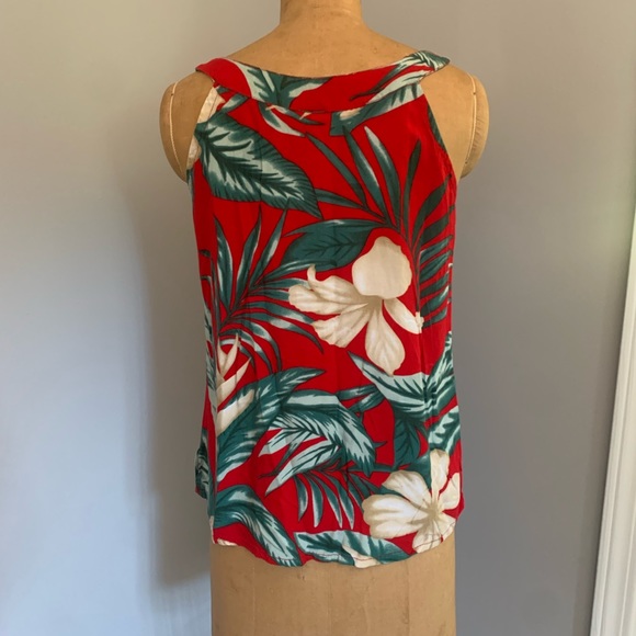 Hawaiian tank top - Picture 2 of 2